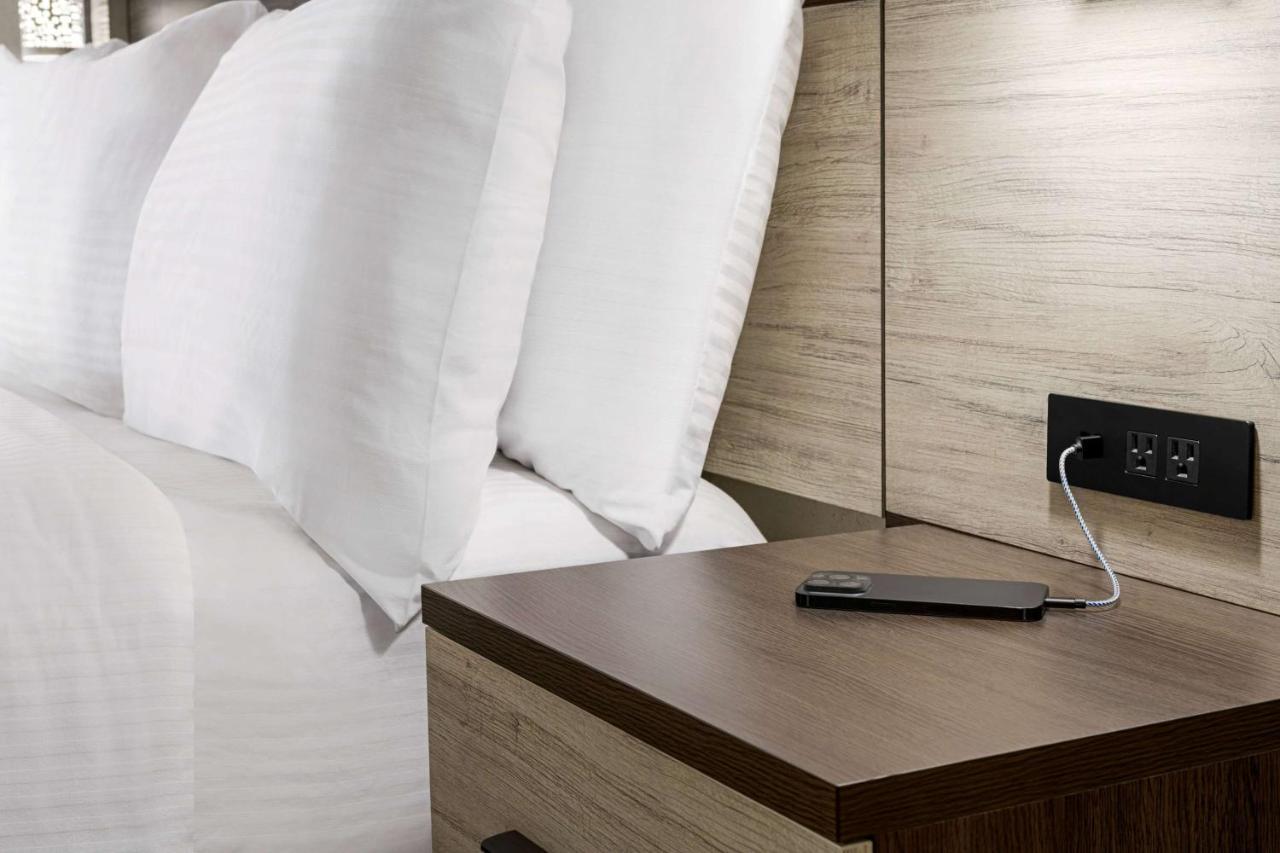 La Quinta Inn Lexington-Horse Park Zewnętrze zdjęcie